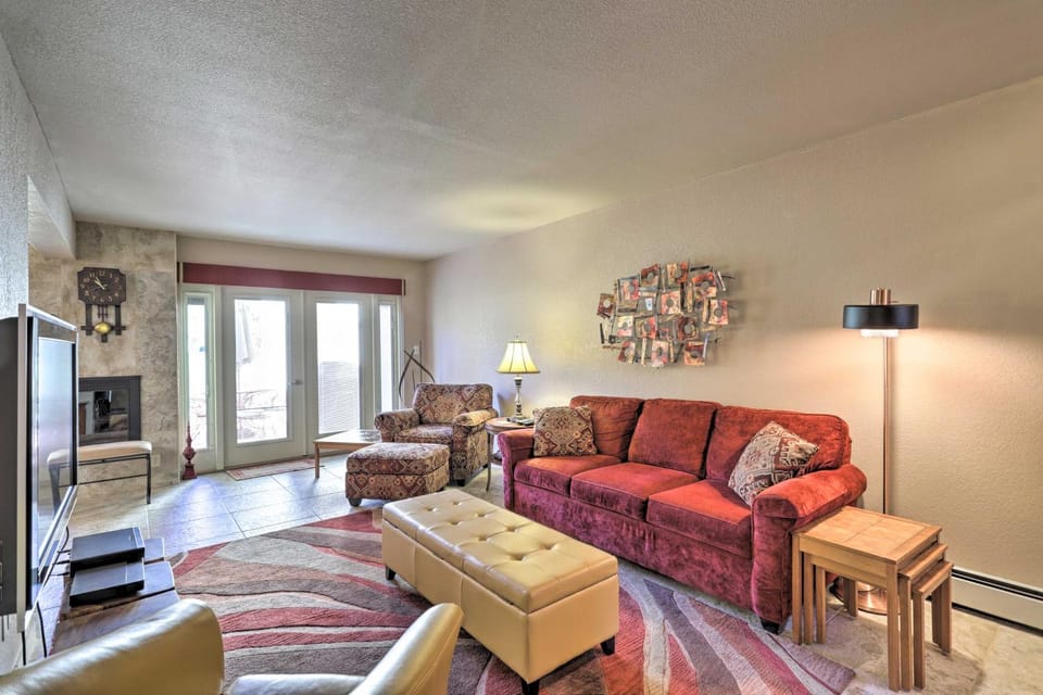 Grand Junction Golf Course Condo w/ Balconies House in Grand Junction