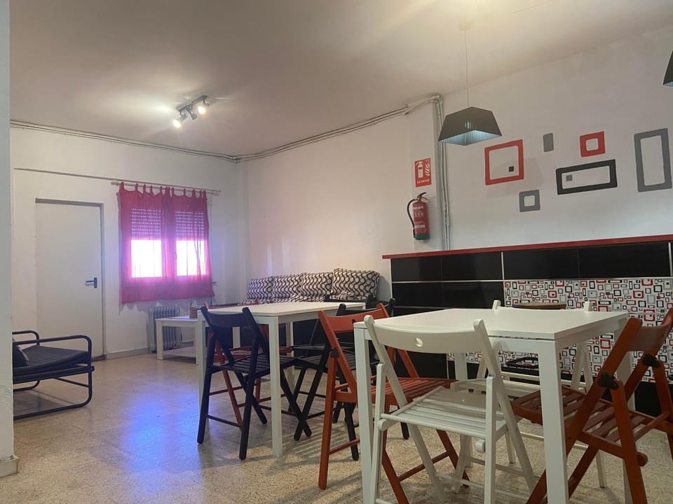 Darts, Game Room, Living room, flat iron