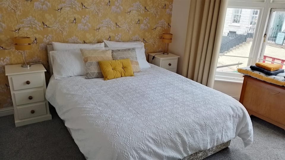 The Captains Quarters Apartment in Scarborough