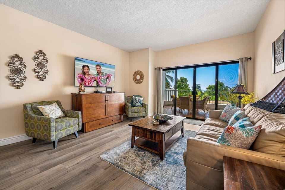 Royal Seacliff #406 House in Holualoa