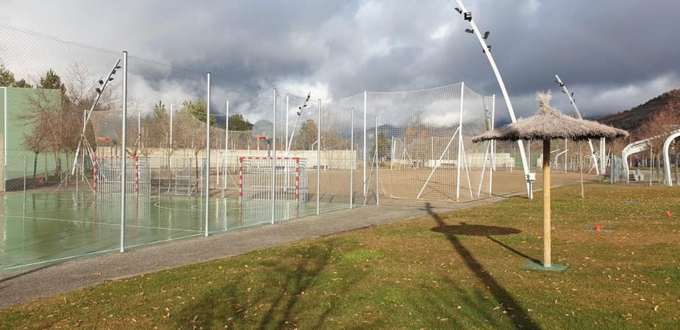 Tennis court