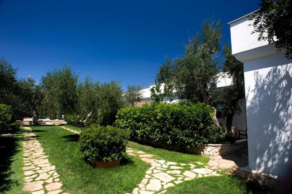 Property building, Garden