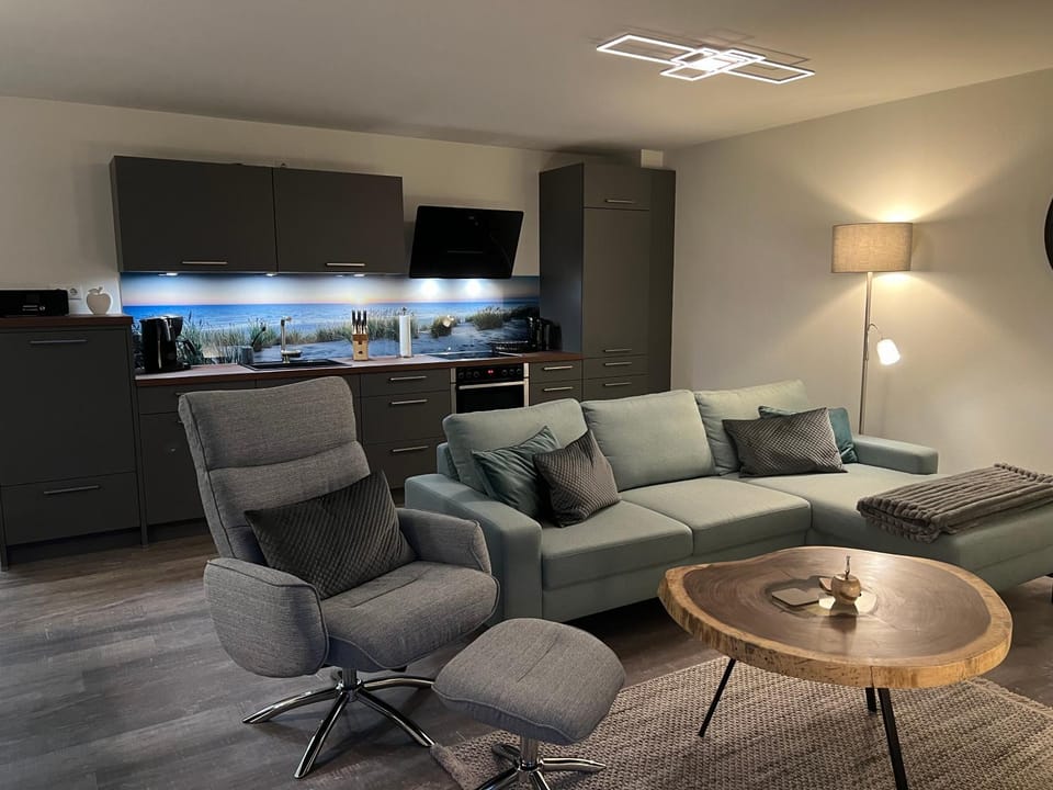 Kitchen or kitchenette, Living room