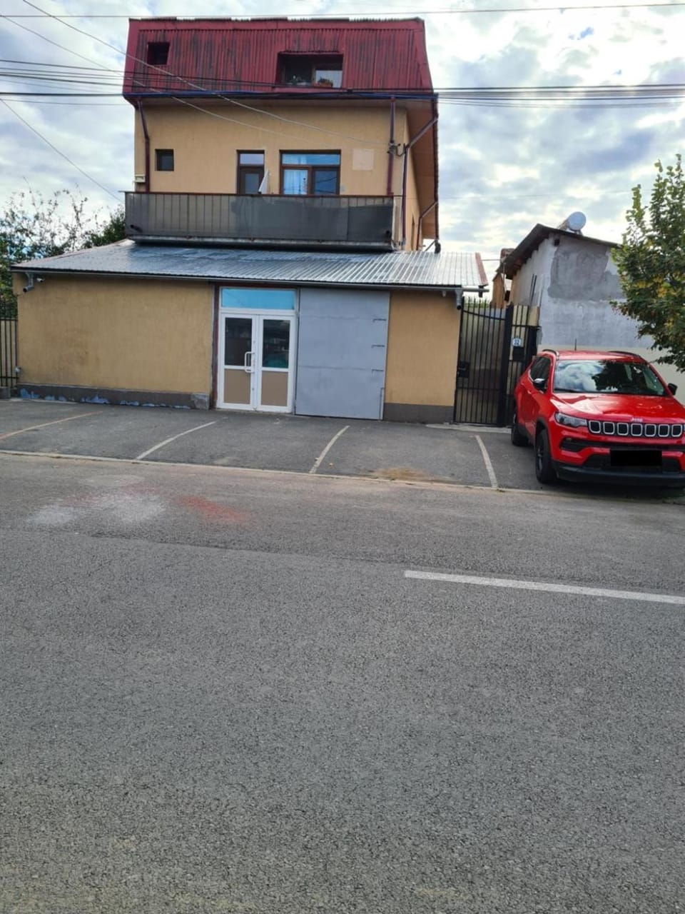 Property building, Parking