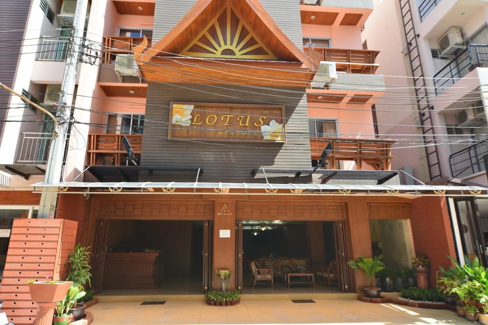 Property building, Day