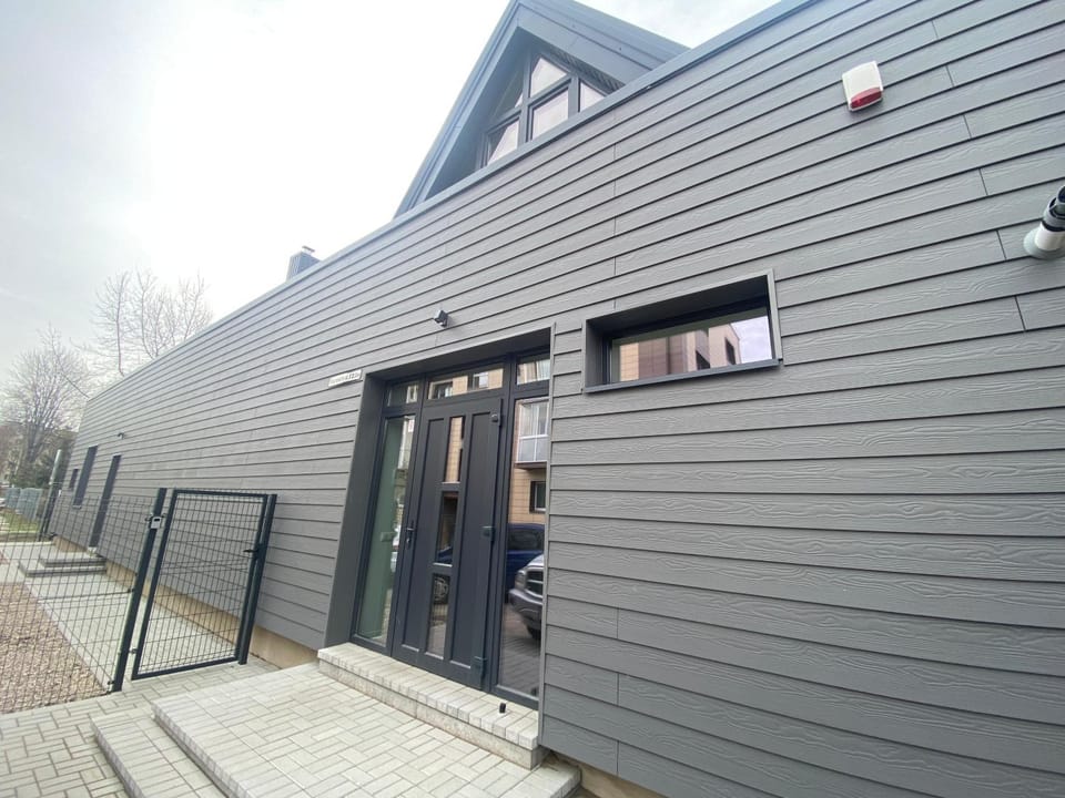 Property building, Facade/entrance