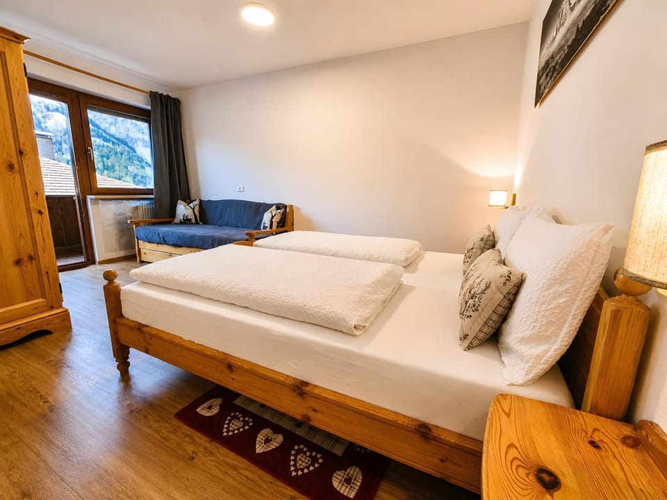 Property building, Living room, Bedroom
