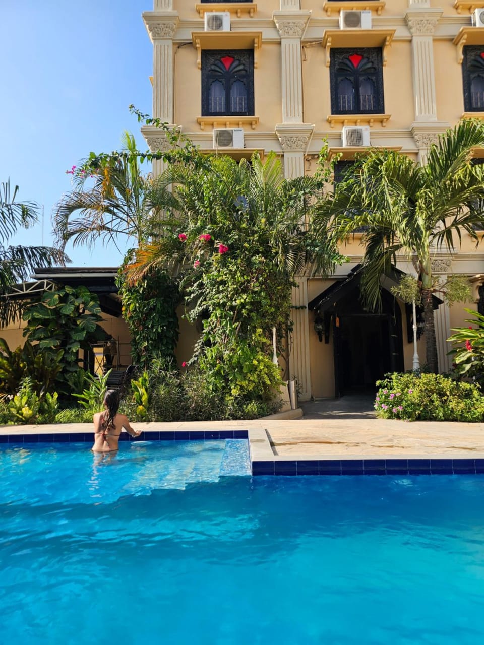 Swimming pool