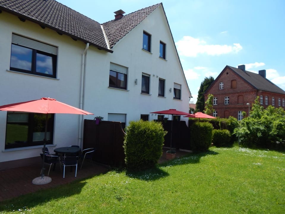 Property building, Balcony/Terrace