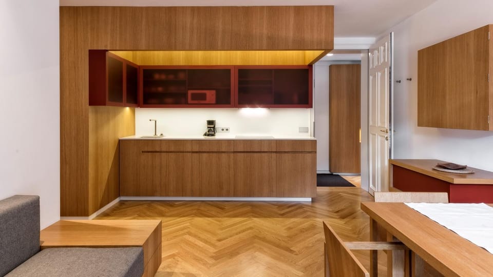 Kitchen or kitchenette