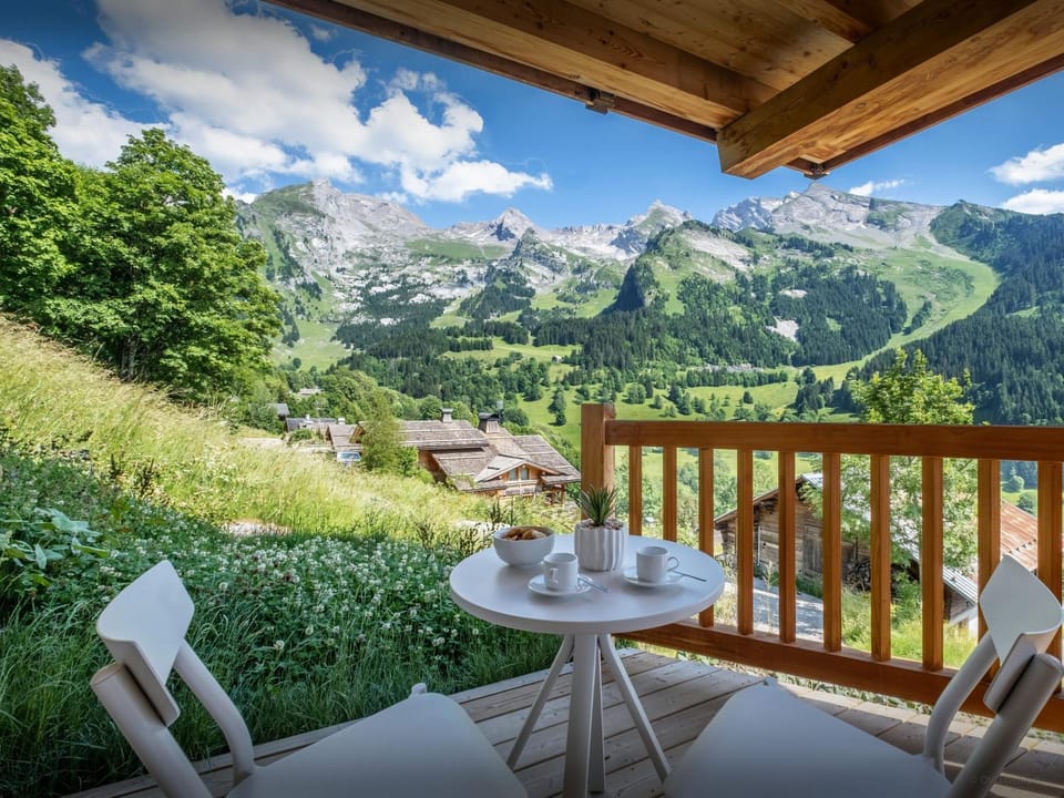 Day, Natural landscape, Summer, View (from property/room), Mountain view