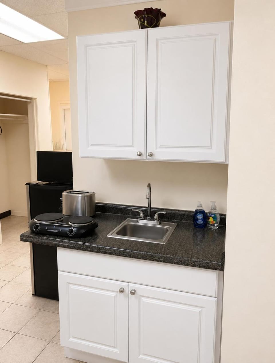 Kitchen or kitchenette, toaster