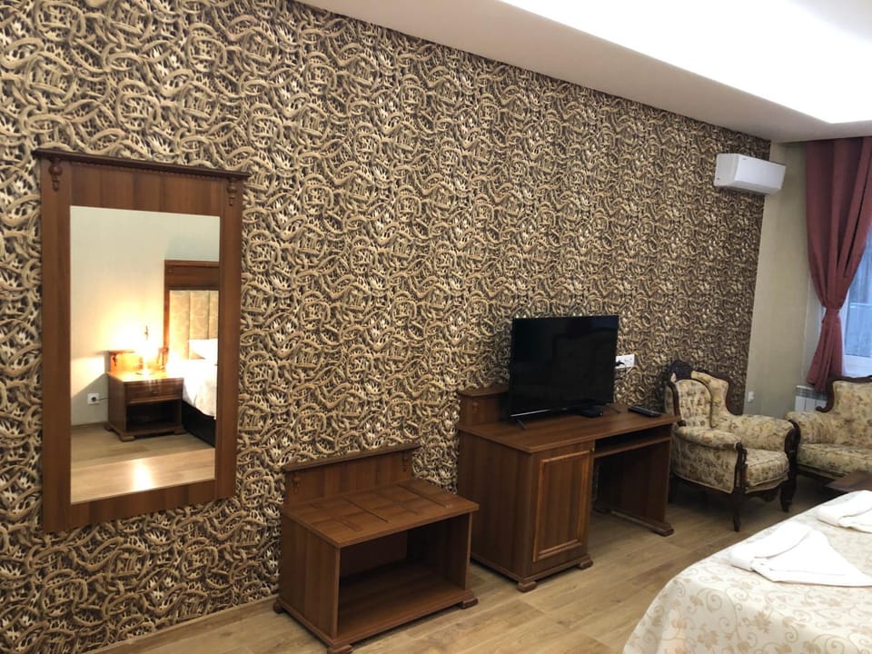 Communal lounge/ TV room, TV and multimedia