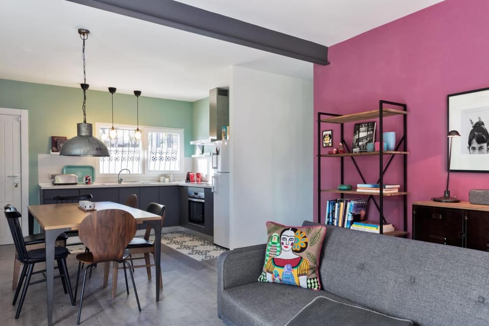 Living room, Dining area, kitchen