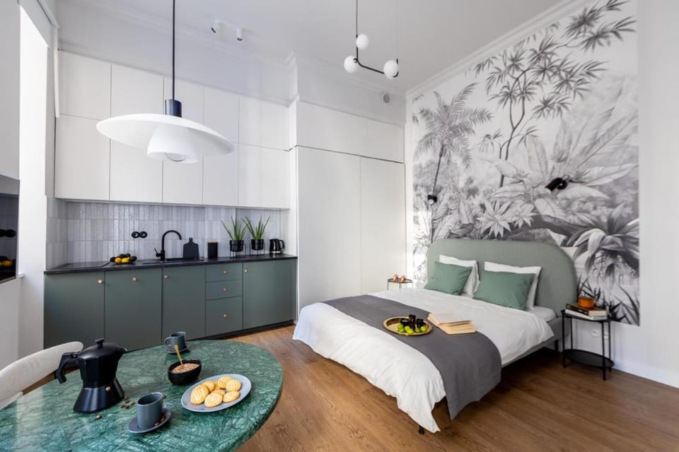 Bed, Kitchen or kitchenette, Living room, Photo of the whole room, Seating area, Dining area, Bedroom