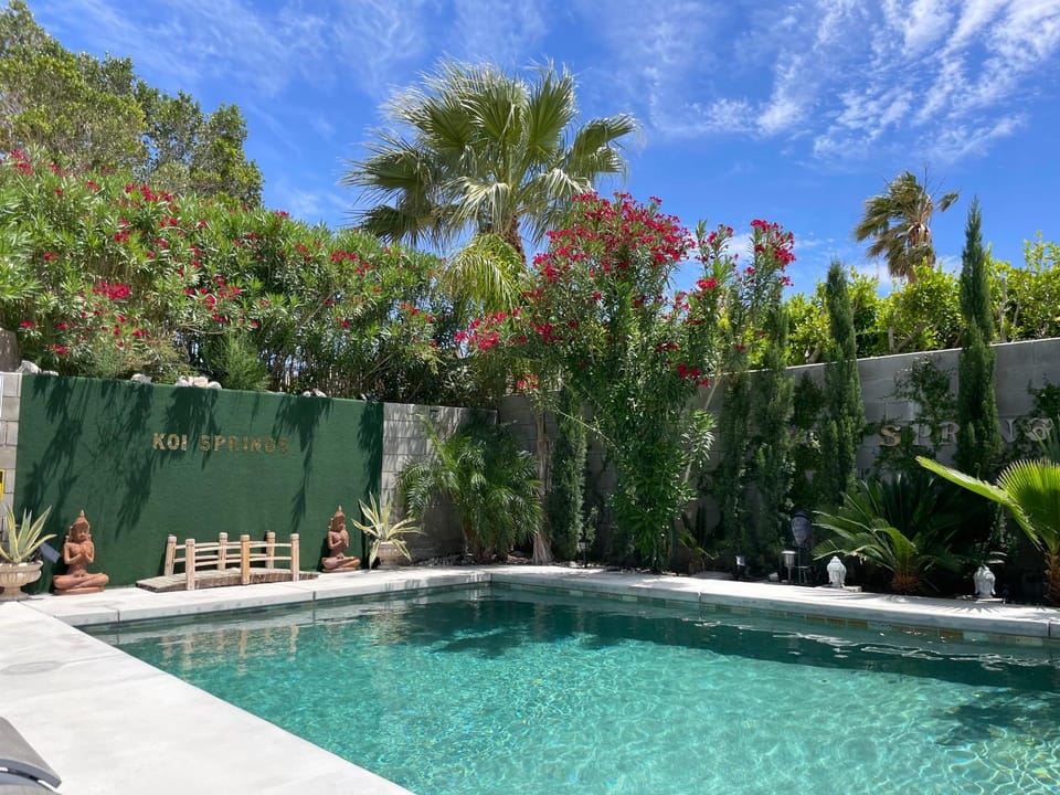 Pool view, Swimming pool