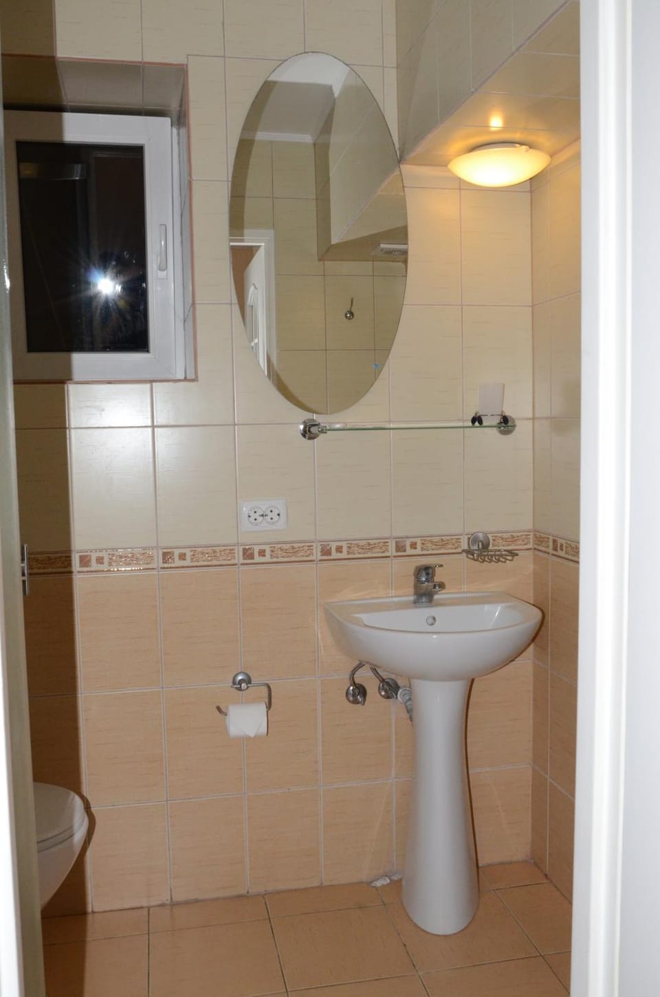 Burger Plus Inn Bed and Breakfast in Lviv