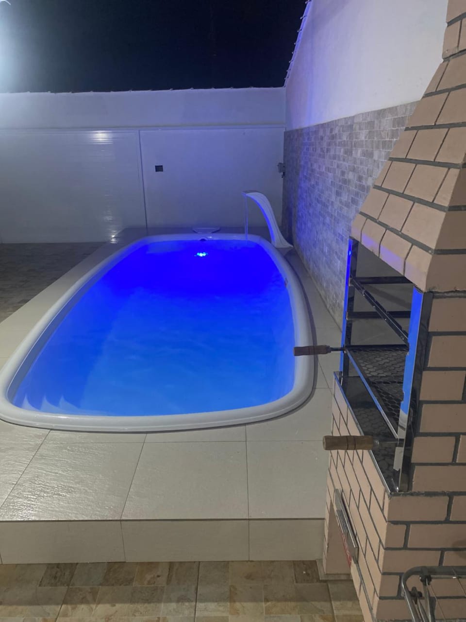 BBQ facilities, Swimming pool