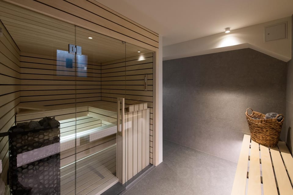 Sauna, Spa and wellness centre/facilities