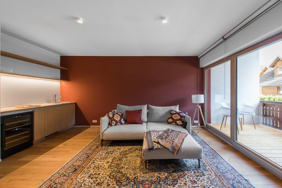 Living room, Photo of the whole room, Seating area