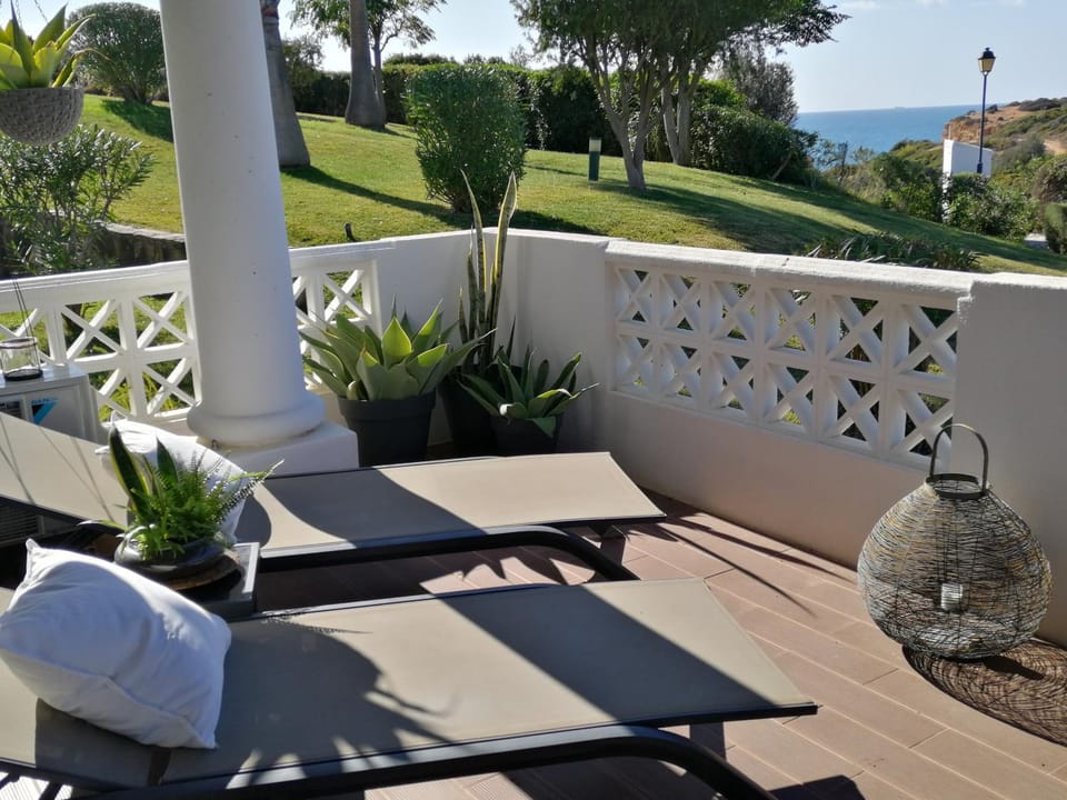 Patio, Natural landscape