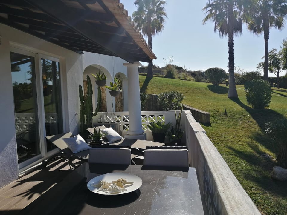 Patio, Natural landscape