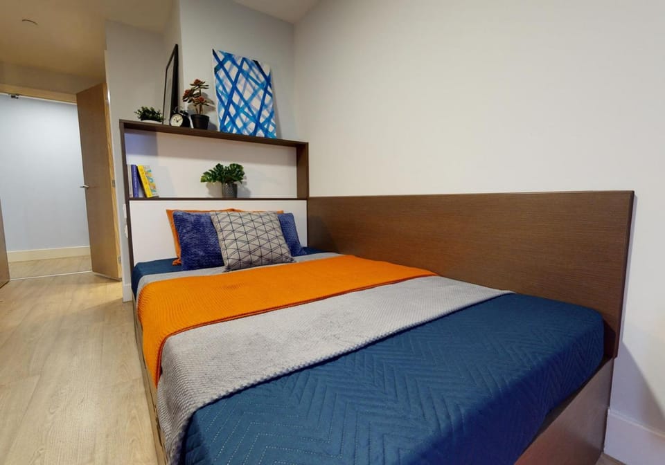 Bed, Photo of the whole room, Bedroom