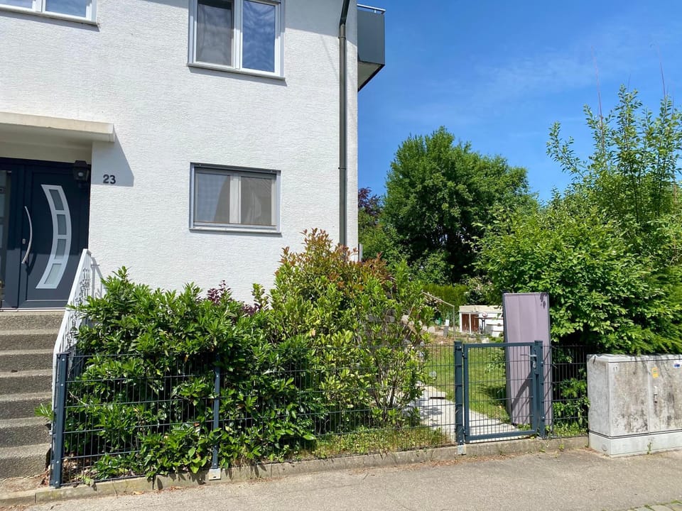 Property building, Garden, Garden view
