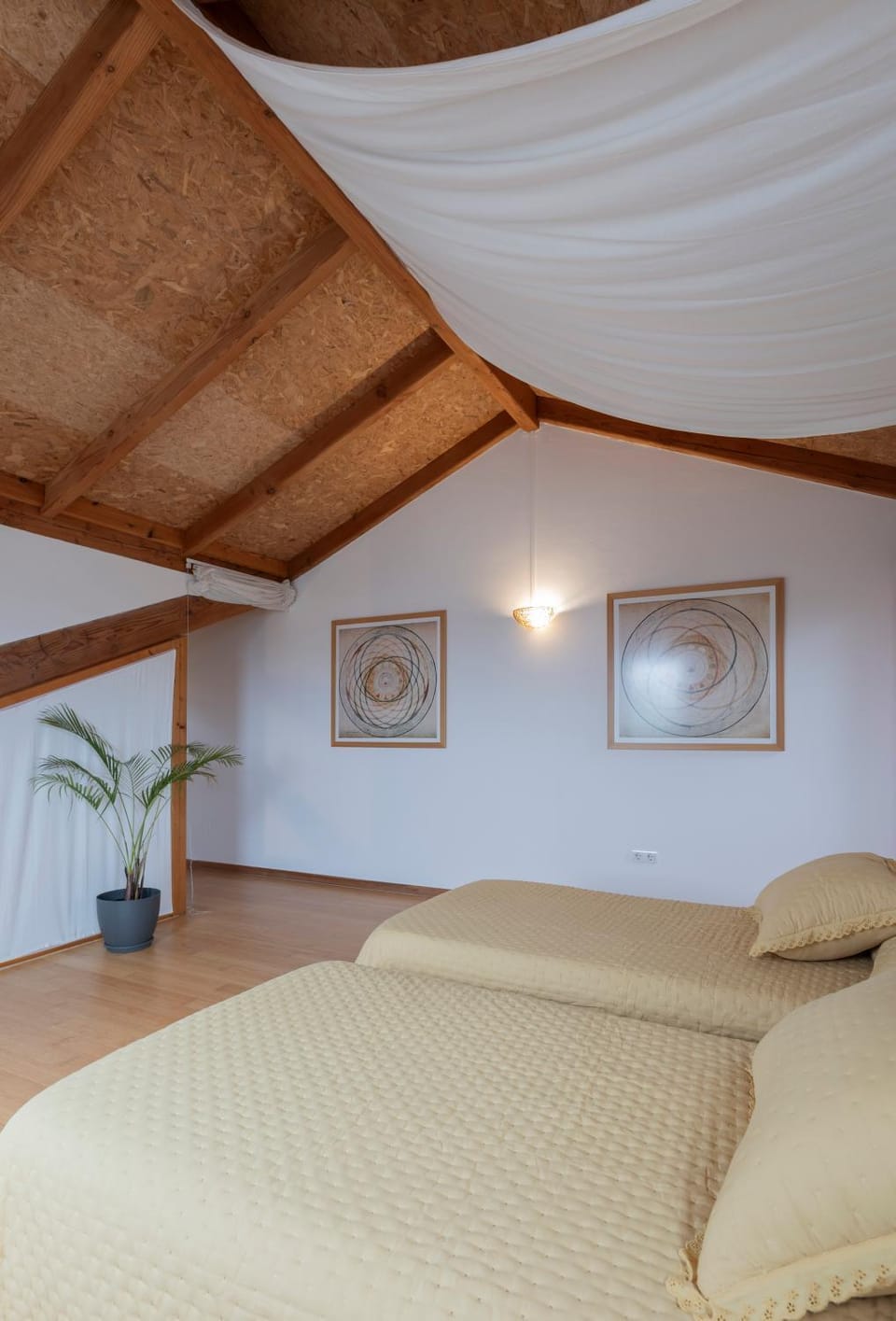 NAMOR - Buhardilla Zen Apartment in Ribadeo