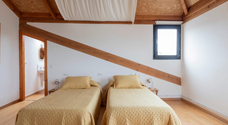 NAMOR - Buhardilla Zen Apartment in Ribadeo