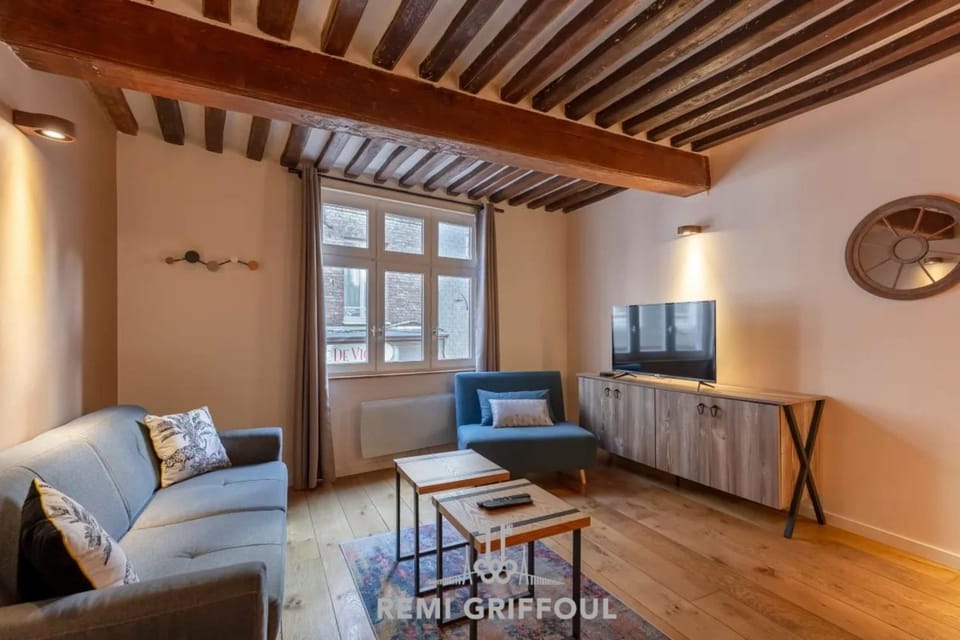 La Cachette de Lucie Heart of Honfleur 100m from the Port 2 Guests Apartment in Honfleur