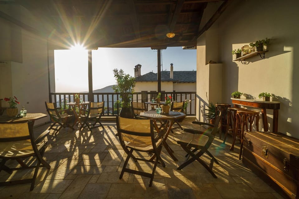 View (from property/room), Balcony/Terrace