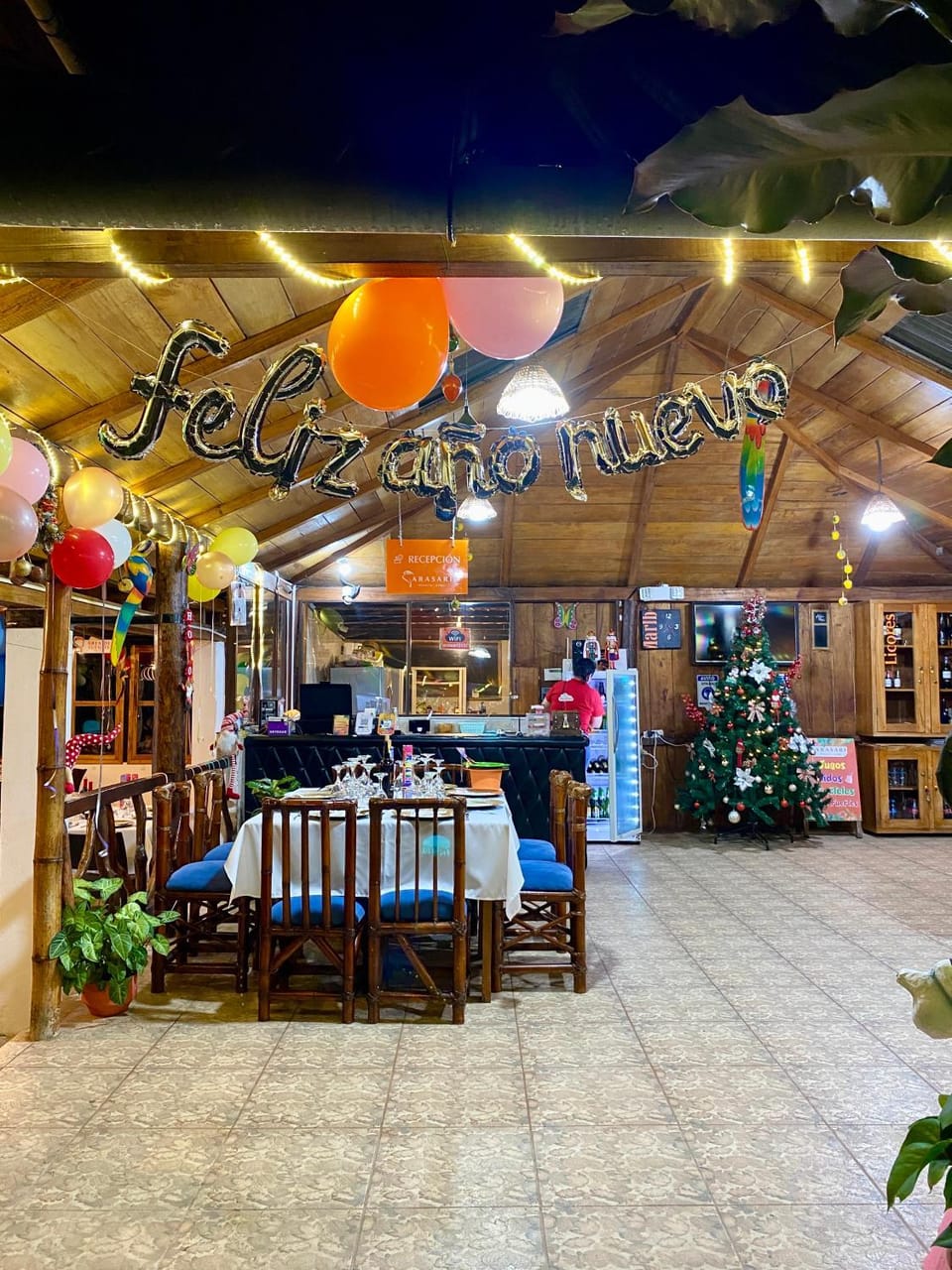 Restaurant/places to eat, Night, Banquet/Function facilities