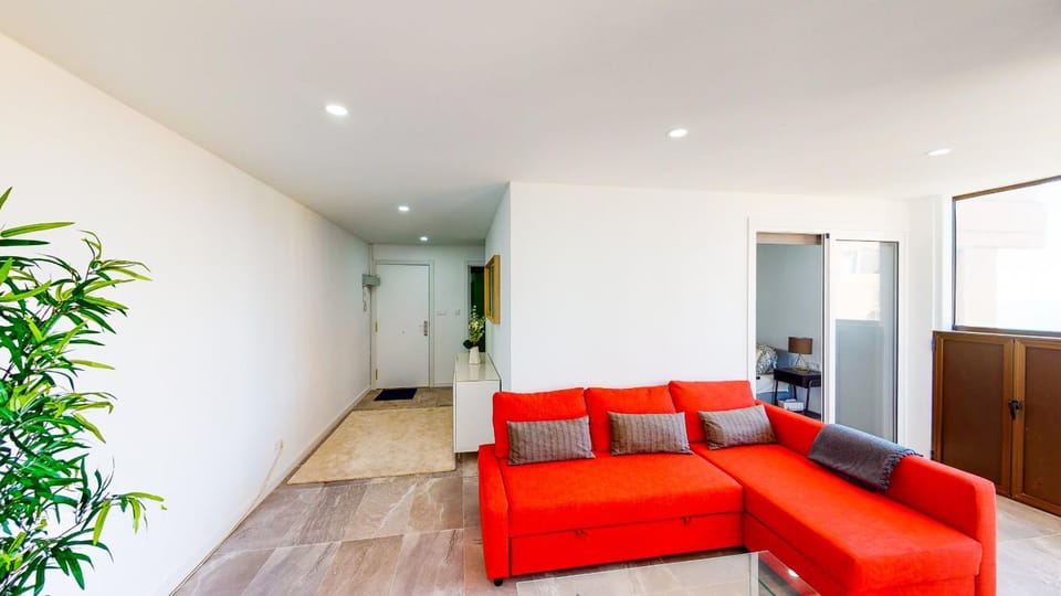 Communal lounge/ TV room, Living room