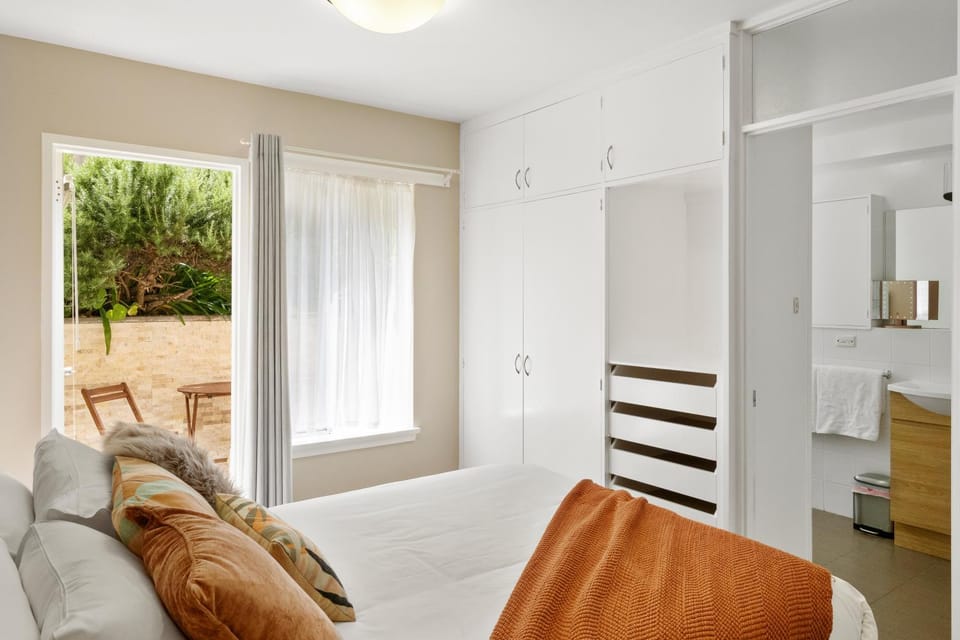 Patio, Bed, Garden, Balcony/Terrace, Balcony/Terrace, Bedroom, fireplace, furniture, furniture