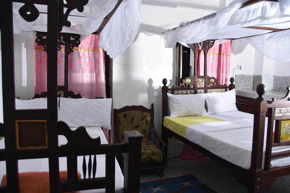 BABAbora house Bed and Breakfast in Tanzania