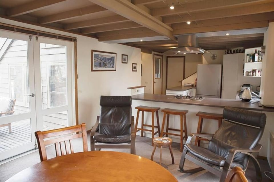 Kirwin - Cosy chalet, location perfect... House in Dinner Plain