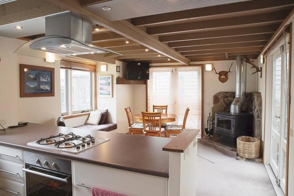 Kirwin - Cosy chalet, location perfect... House in Dinner Plain