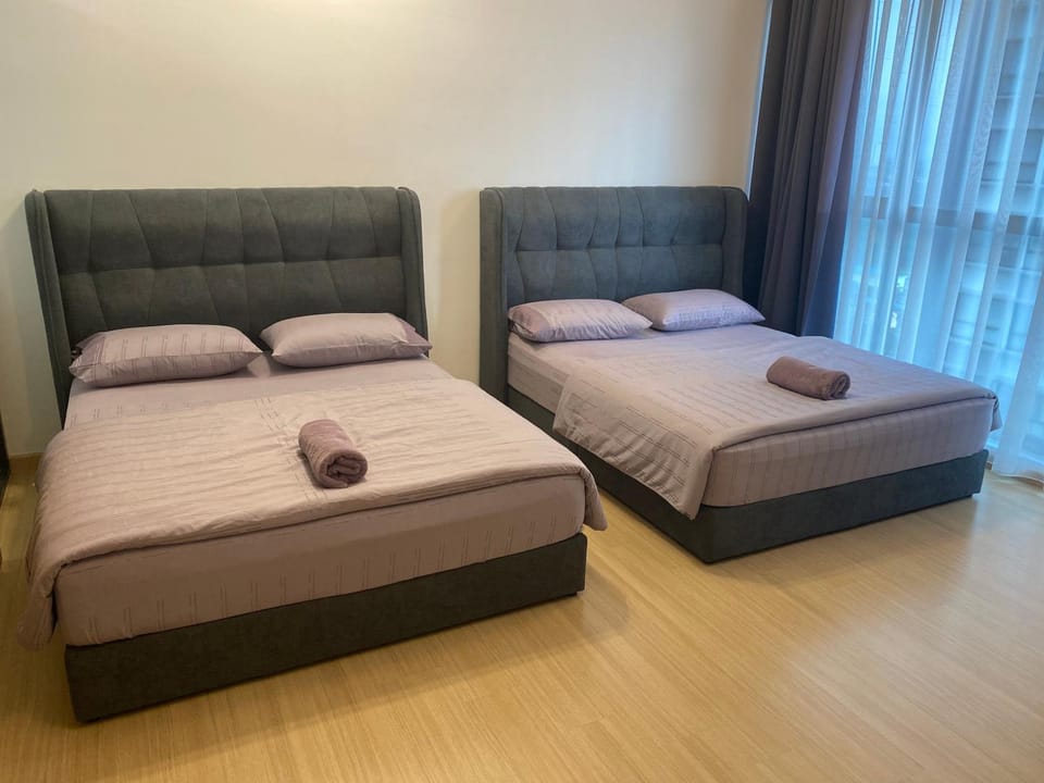 DSara Sungai Buloh Sentral MRT Studio Home with Two Free Parking Apartment in Petaling Jaya
