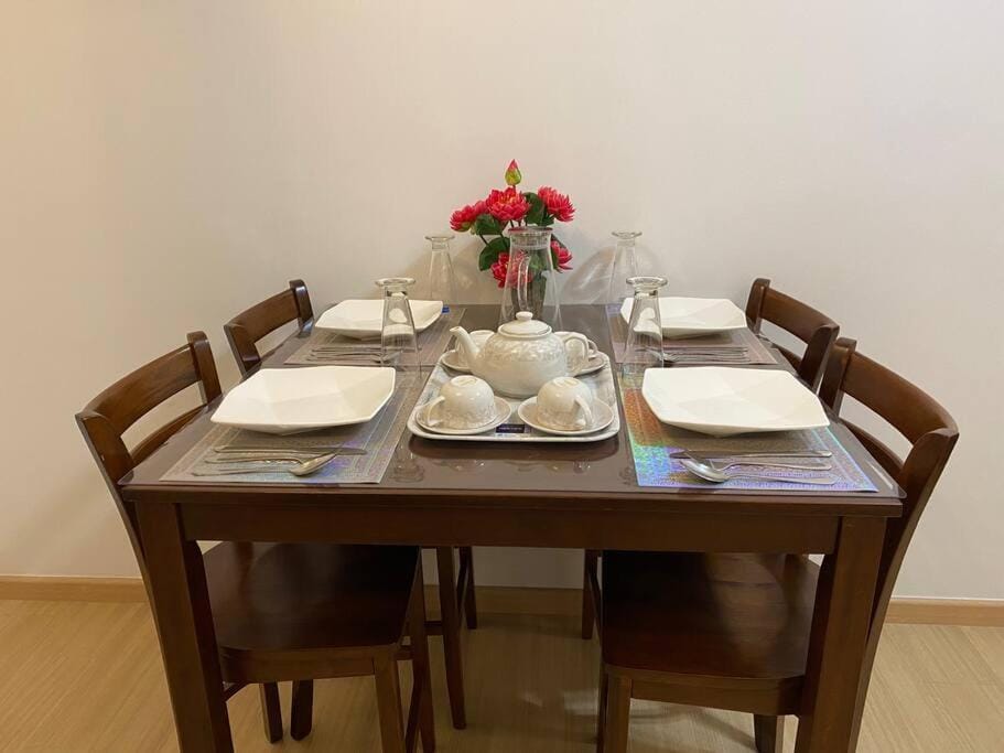 DSara Sungai Buloh Sentral MRT Studio Home with Two Free Parking Apartment in Petaling Jaya