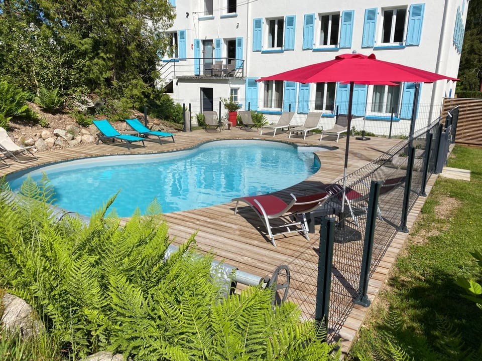 Les 4 flocons à 100m lac et du centre ville , wifi, parking, piscine ouverte dès le 1er mai Apartment in Gérardmer