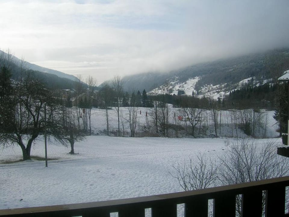 LELEX, MONTS JURA, LES ETALES 26 Apartment in Haute-Savoie