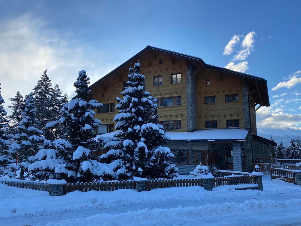 Property building, Day, Natural landscape, Winter
