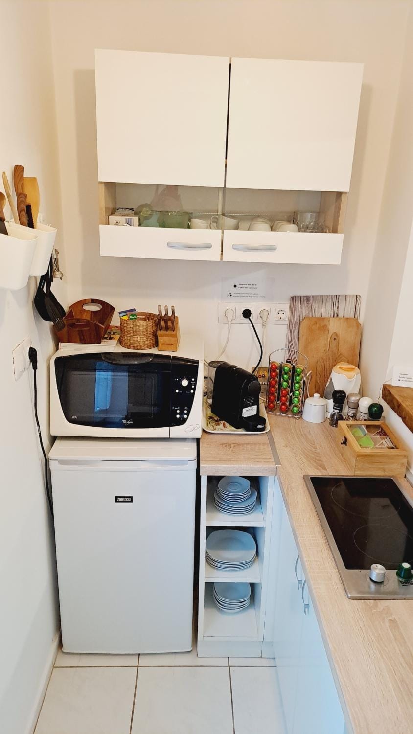 Coffee/tea facilities, Kitchen or kitchenette