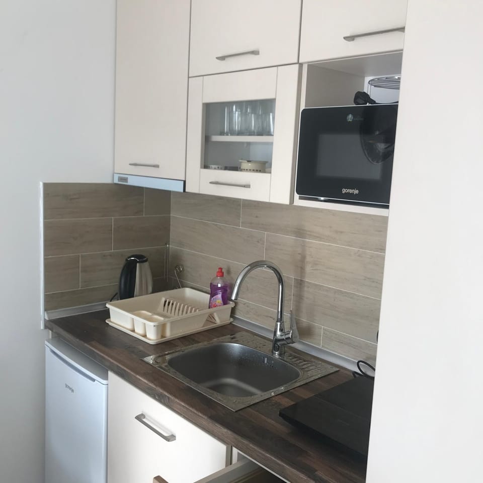 Kitchen or kitchenette, stove