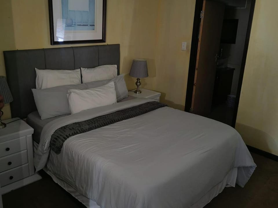 Broadway flats Braamfontain Apartment in Johannesburg