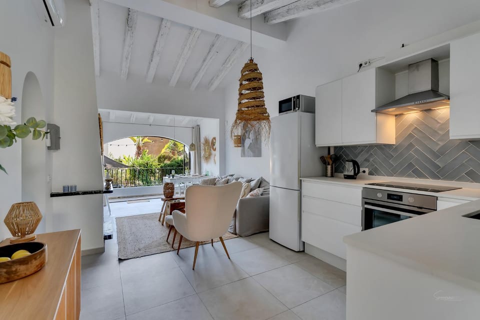 Bungalow Marquérite Moraira, 5 minutes from beach Villa in Marina Alta