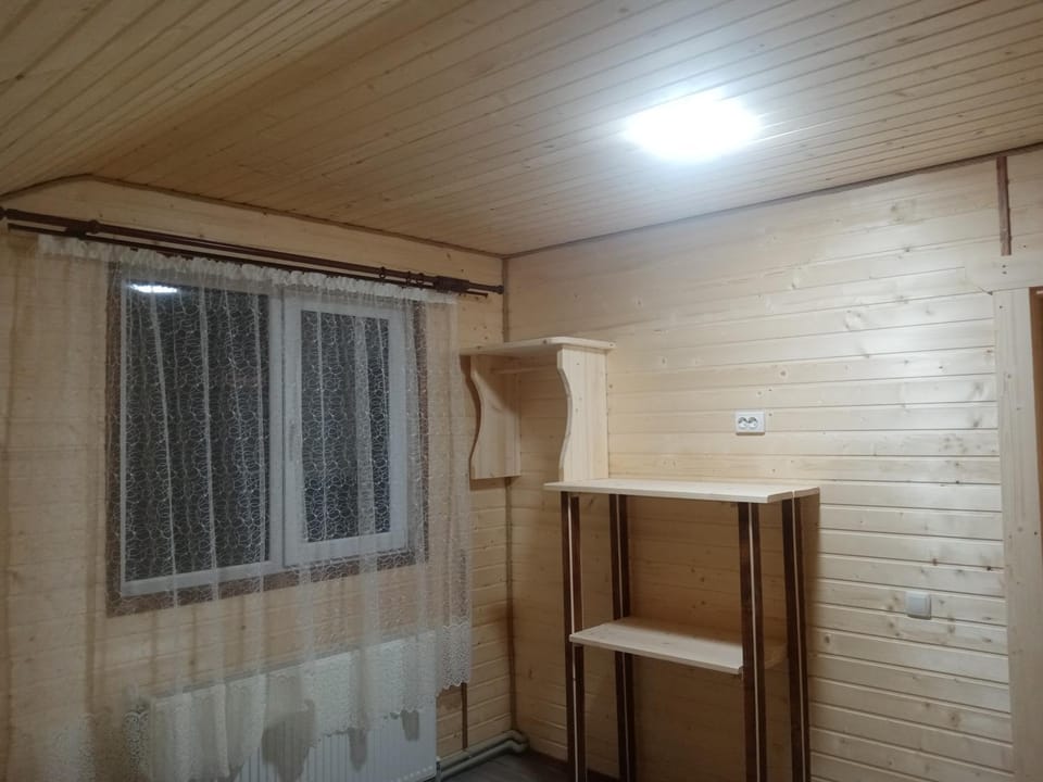 Шпінь 3 House in Ukraine