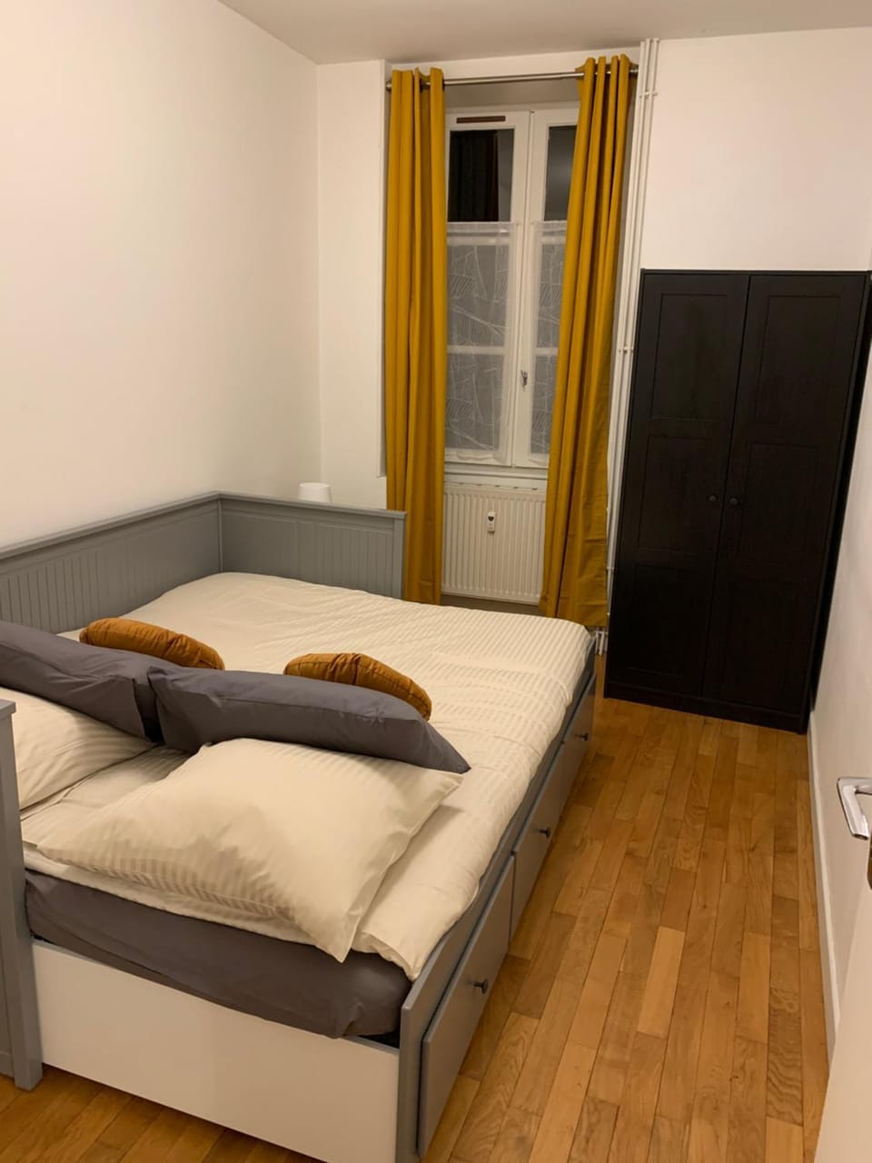 Grand appartement lumineux tout confort en plein coeur d'Arbois Apartment in Jura