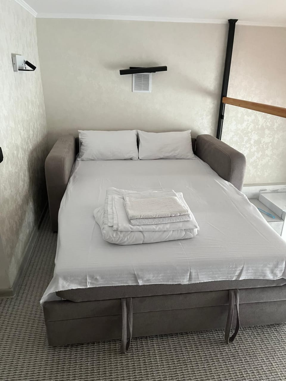 Современный апартамент в самом центре Борового Apartment in Kazakhstan